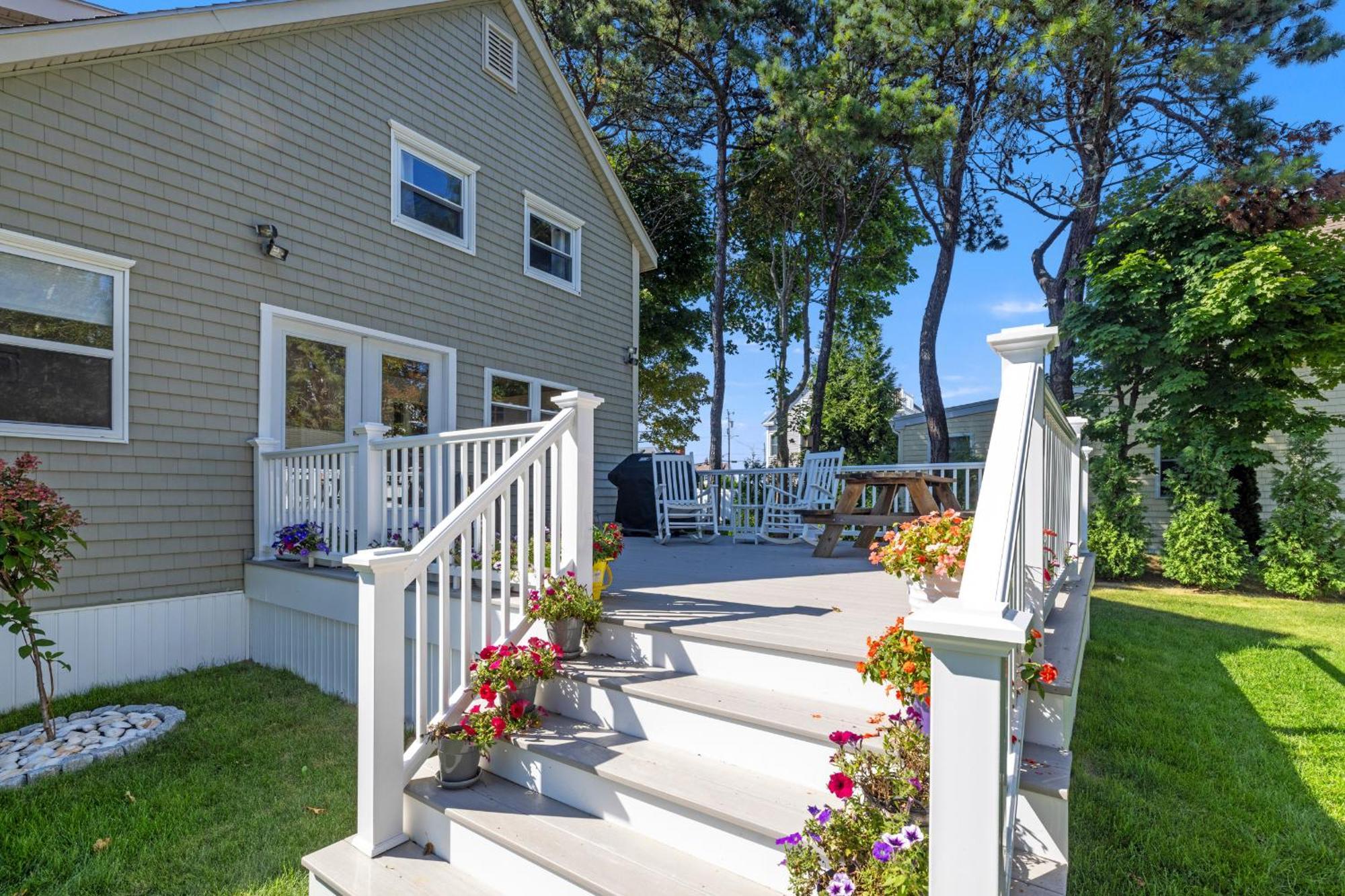 Pine Point Beach House With Deck, Fire Pit & Porch Scarborough Dış mekan fotoğraf